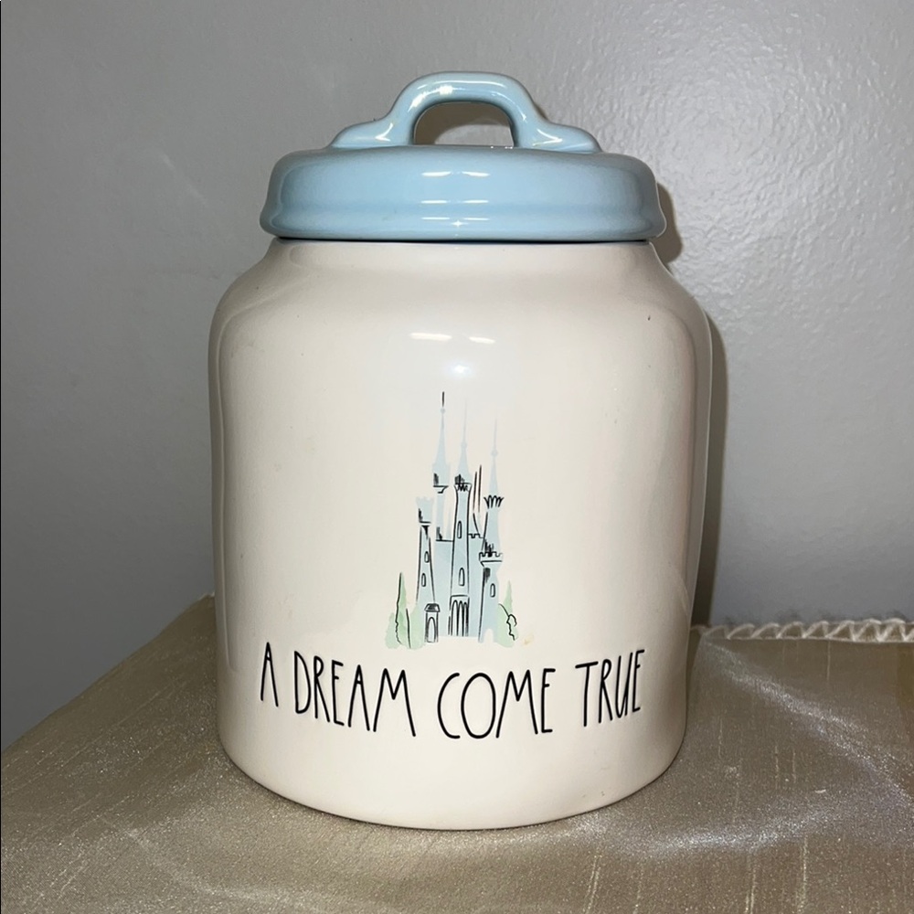 Dream Castle Cream and Blue Jar